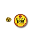 P E3 304 kiss me