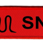 DCP 476 snake rouge noir